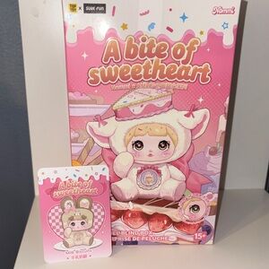 Nommi A Bite of Sweetheart Plush Toy - Cream and Pink